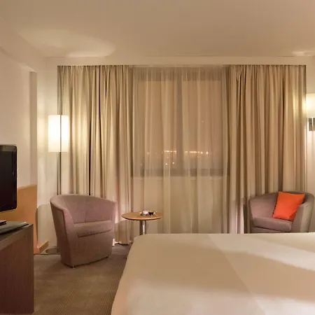 Novotel Paris Cdg Convention 4* Roissy-en-France
